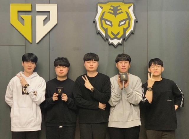 优先稳住中 优先稳住中